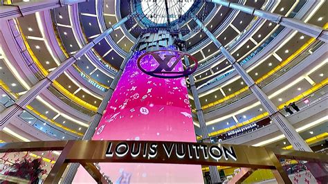 louis vuitton jakarta locations